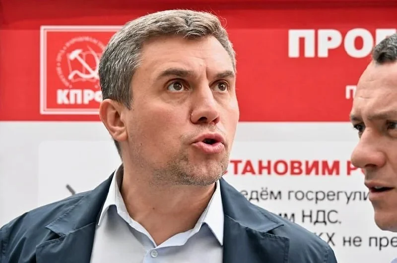 Обложка материала: ЦИК аннулировал регистрацию депутата Николая Бондаренко