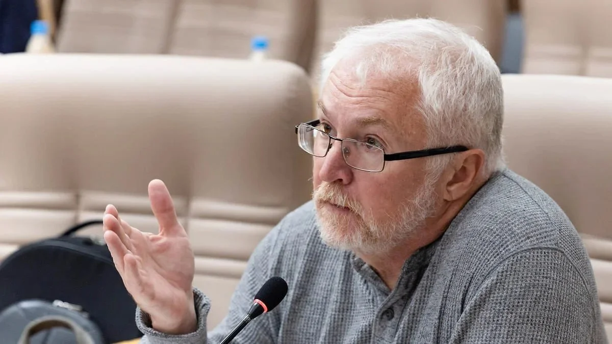 В Екатеринбурге задержали главу фракции «Яблоко» в гордуме