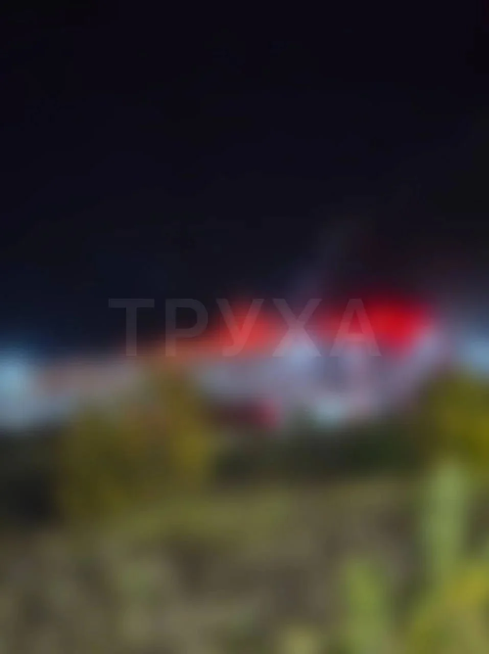 После атаки в Днепропетровске горят логистический центр и ЛЭП
