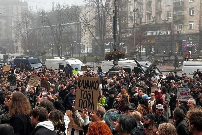 Протесты в Киеве: жители требуют отставки мэра Кличко